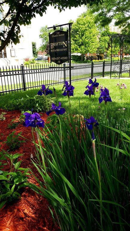 Brayton Bed And Breakfast Oshkosh Bagian luar foto