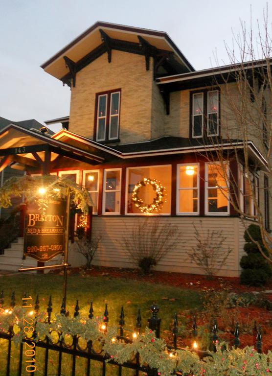 Brayton Bed And Breakfast Oshkosh Bagian luar foto